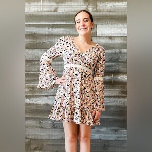 kori america bell sleeve mini dress geometric print boho style E5197 vanilla